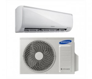 Climatizzatore Samsung unità esterna e interna AR9000