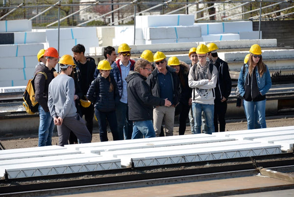 Studenti in visita da Zanutta