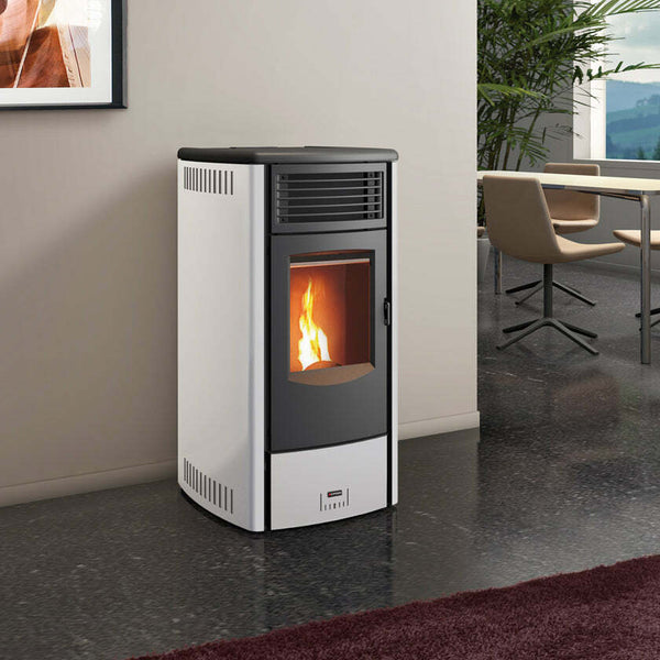 Superior Camilla stufa a pellet ermetica 6 KW
