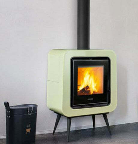 Piazzetta THELMA stufa a legna 9 kW