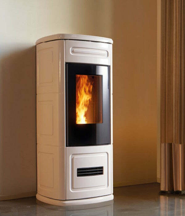 Piazzetta P220 C W/B stufa a pellet 8,5 kW scarico posteriore e basamento