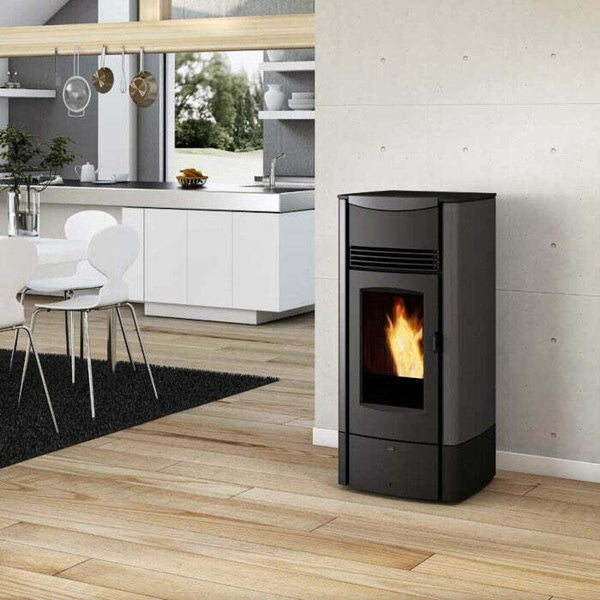 Superior Milly stufa a pellet canalizzabile 8 KW
