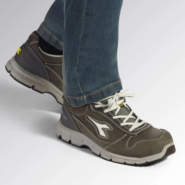 Diadora scarpa bassa GLOVE RUN LOW S3S FO SR ESD grigio castello