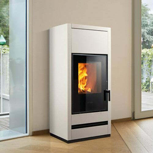 Piazzetta E128 stufa a legna 11 kW a convezione naturale