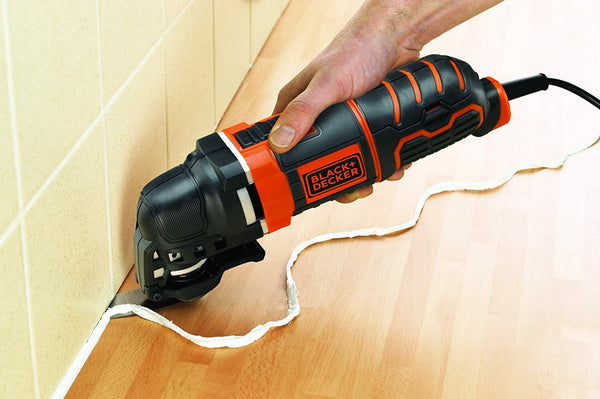 Black & Decker utensile multifunzione 300W in borsa portautensili