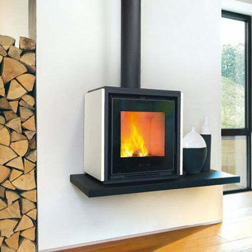 Piazzetta QUBE 1 stufa a legna 9 kW