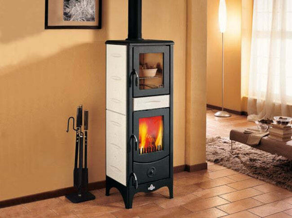 Superior Milena stufa a legna con forno 6,2 KW